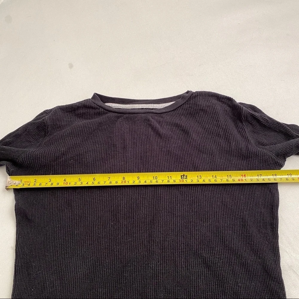Old Navy black waffle knit thermal long sleeve shirt M/8